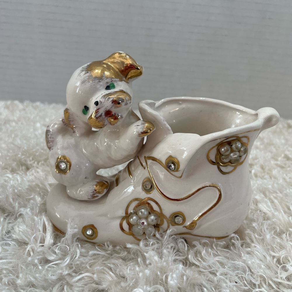 Vintage Hand Painted Cream Ceramic Jeweled Puppy On Shoe Planter Figurine Japan